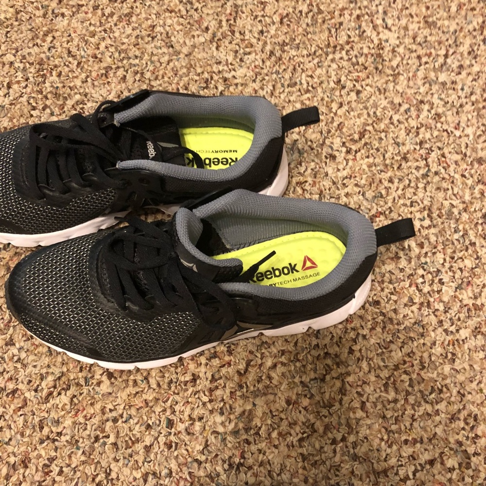 New Reebox  Zprint MTM tennis shoes